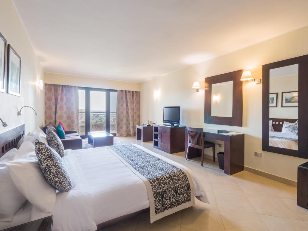 Fort Arabesque Beach Resort and Spa imagine 17